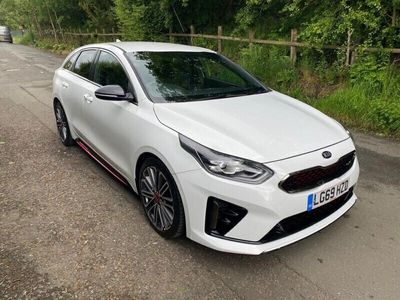 Kia ProCeed