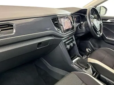 Used VW T-Roc SEL 115 HP (84 kW) 2018 Silver SUV
