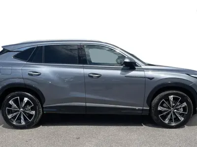 New MG HS 2026 Grey SUV