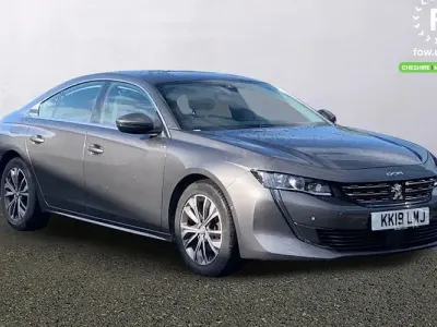 Second-hand Peugeot 508 Allure 131 CP (96 kW) 2021 Hatchback