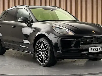 Used Porsche Macan 380 HP (279 kW) 2023 Black SUV