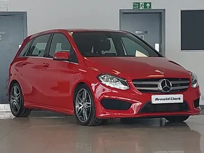 Used Mercedes B180 AMG line 109 HP (80 kW) 2018 Red Hatchback