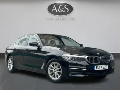 Usado BMW 520 Comfort Edition 2017 Negro Berlina
