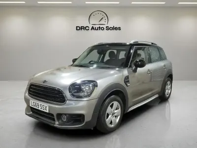 Used Mini Cooper Classic 134 HP (98 kW) 2019 Silver Hatchback