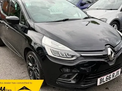 Used Renault Clio Dynamique 2016 Black Hatchback