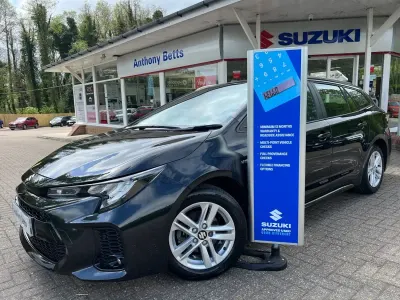 Używany Suzuki Swace 2025 Czarny Kombi