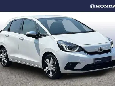 Used Honda Jazz Hybrid 109 HP (80 kW) 2021 Platinum white Hatchback