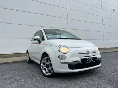 Used Fiat 500 Lounge 69 HP (50 kW) 2012 White Hatchback