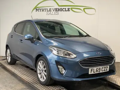 Used Ford Fiesta Titanium 100 HP (73 kW) 2019 Blue Hatchback