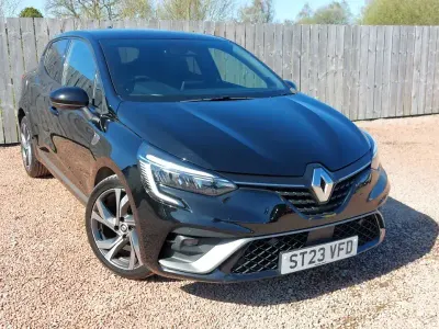 Used Renault Clio RS Line 90 HP (66 kW) 2023 Black Hatchback