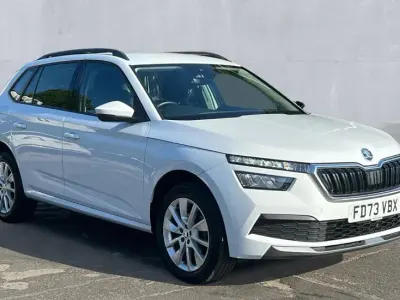 Used Skoda Kamiq SE 115 HP (84 kW) 2023 White SUV