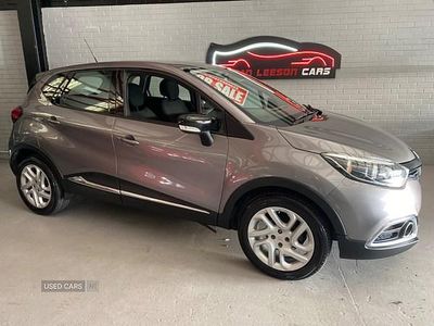 Grey Used 2015 Renault Captur Dynamique SUV | £5,699 (Fair price)