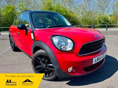 Used Mini Cooper 122 HP (89 kW) 2015 Red Hatchback
