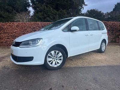 White Used 2015 VW Sharan SE MPV | £6,795 (Good price)