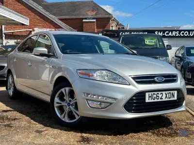 Używany Ford Mondeo Titanium 2013 Srebrny Hatchback