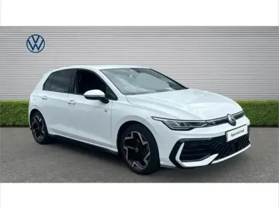 Used VW Golf VIII R-line 147 HP (108 kW) 2025 White Hatchback