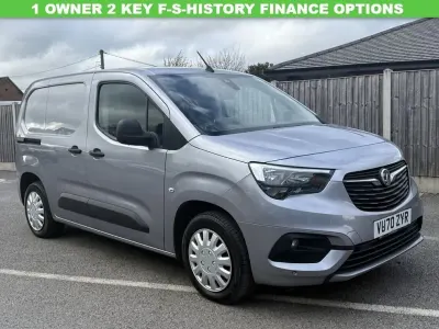 Second-hand Vauxhall Combo Sportive 100 CP (73 kW) 2021 Gri Monovolum