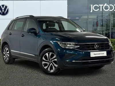 Used VW Tiguan Active 150 HP (110 kW) 2022 Blue SUV