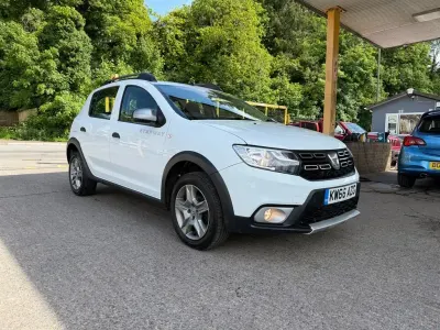 Gebraucht Dacia Sandero Lauréate 2017 Weiß Kleinwagen