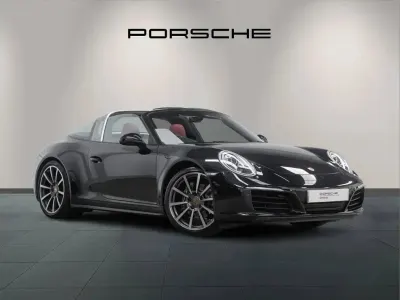 Used Porsche 911 364 HP (267 kW) 2018 Black Cabriolet