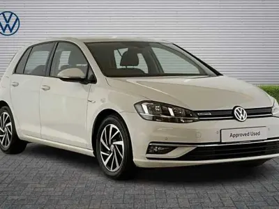 Begagnad VW Golf VII 130 HK (95 kW) 2019
