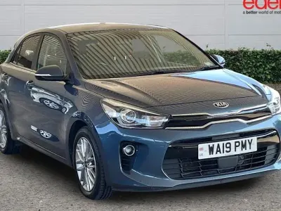 Used Kia Rio 101 HP (74 kW) 2019 Blue Hatchback