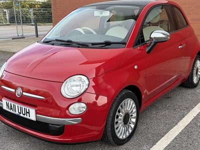 Usado Fiat 500 Lounge 69 HP (50 kW) 2011 Vermelho Citadino