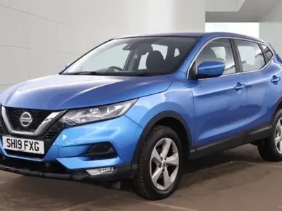 Begagnad Nissan Qashqai Acenta Premium 115 HK (84 kW) 2019 Blå SUV