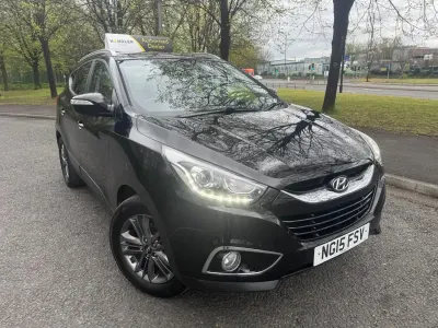 Usado Hyundai ix35 SE 115 HP (84 kW) 2015 Preto SUV