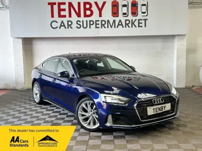 Used Audi A5 Sportback Sport 163 HP (119 kW) 2020 Blue Hatchback