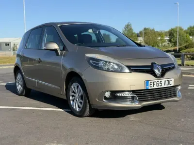 Used Renault Scénic III Dynamique 110 HP (80 kW) 2016 Beige MPV