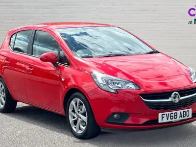 Used Vauxhall Corsa 90 HP (66 kW) 2018 Red Hatchback
