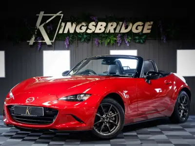 Used Mazda MX5 Inclusive 131 HP (96 kW) 2016 Red Cabriolet