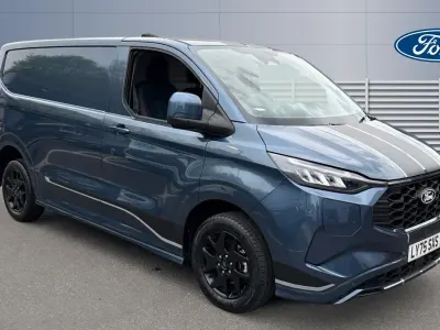 Begagnad Ford Transit Custom Sport 232 HK (170 kW) 2026 Van