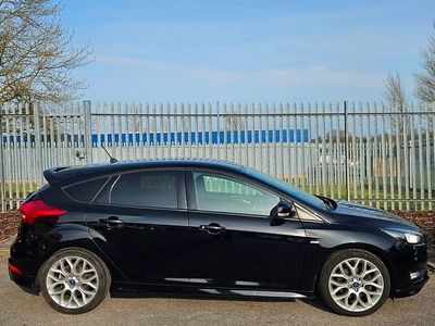Used Ford Focus ST-Line 150 HP (110 kW) 2017 Black Hatchback
