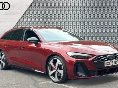 Used Audi A5 Sportback Advanced 150 HP (110 kW) 2025 Red Hatchback