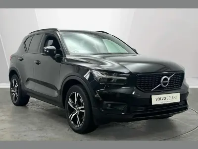 Used Volvo XC40 R-Design 161 HP (118 kW) 2020 Black SUV