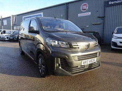Grey Used 2025 Peugeot Expert Van | £21,990 (A bit pricey)