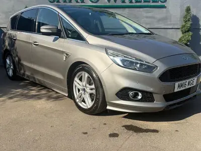 Used Ford S-MAX Sport 179 HP (131 kW) 2016 Silver MPV