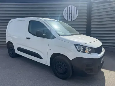 Used Peugeot Partner Premium 2021 White MPV