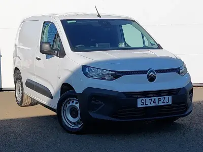 Used Citroën Berlingo 100 HP (73 kW) 2024 White MPV