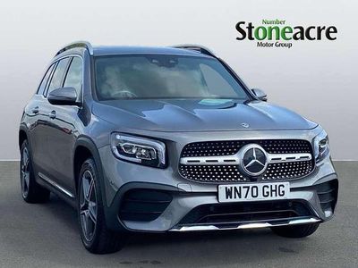 Mercedes GLB220
