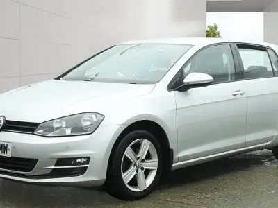 Used VW Golf VII Match 105 HP (77 kW) 2014 Silver Hatchback