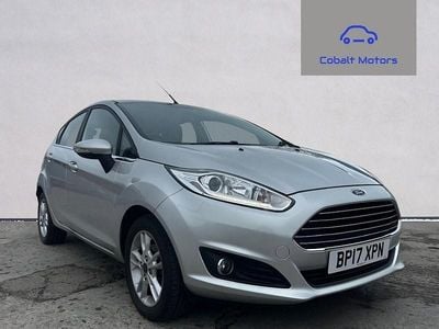 Used Ford Fiesta Zetec 100 HP (73 kW) 2017 Silver Hatchback