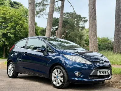 Used Ford Fiesta Zetec 82 HP (60 kW) 2010 Blue Hatchback