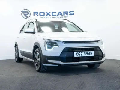 Używany Kia Niro 139 KM (102 kW) 2022 Biały SUV