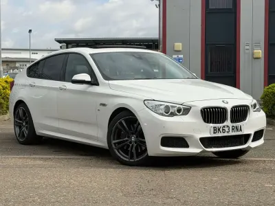 Used BMW 530 M Sport 2013 White Hatchback