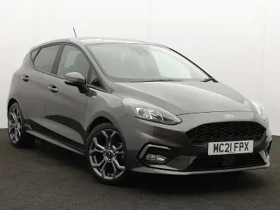 Käytetty Ford Fiesta ST-Line 125 HP (91 kW) 2021 Harmaa Viistoperä