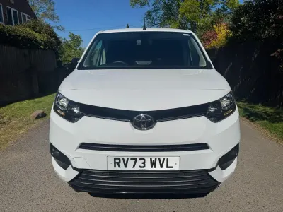 Used Toyota Proace Design 2023 White MPV