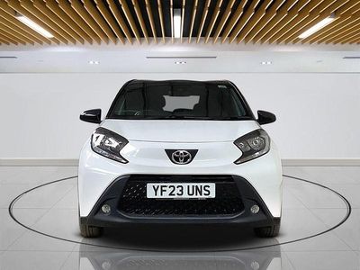 Used Toyota Aygo X 72 HP (52 kW) 2023 White SUV